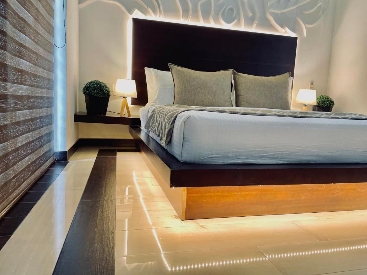 8 Plus Luxury Apartments Негомбо Екстериор снимка
